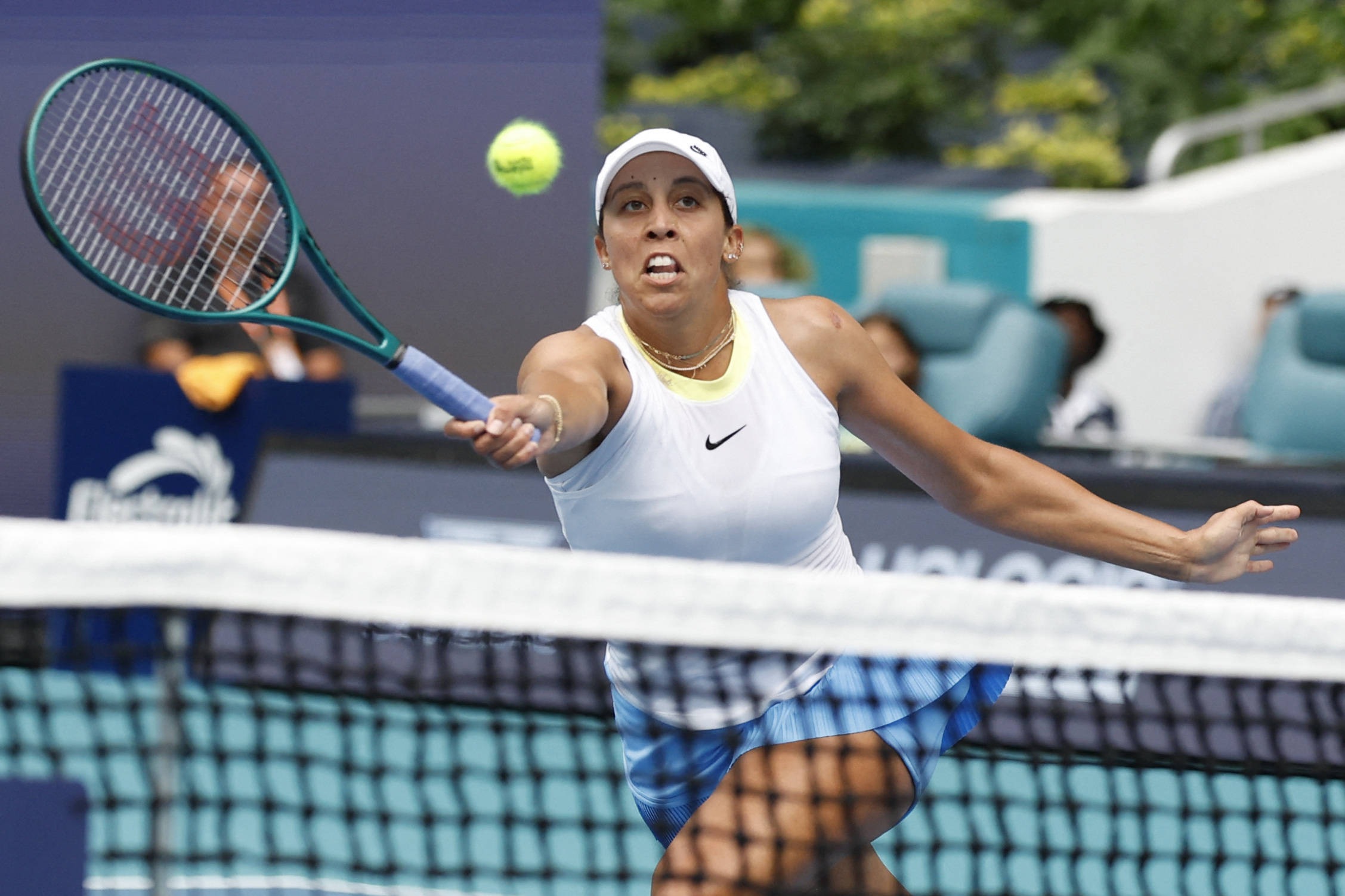 瓦塞尔挺身 瓦塞尔挺身